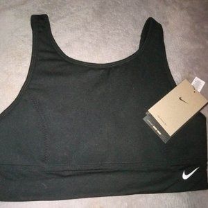 black Nike sports bra